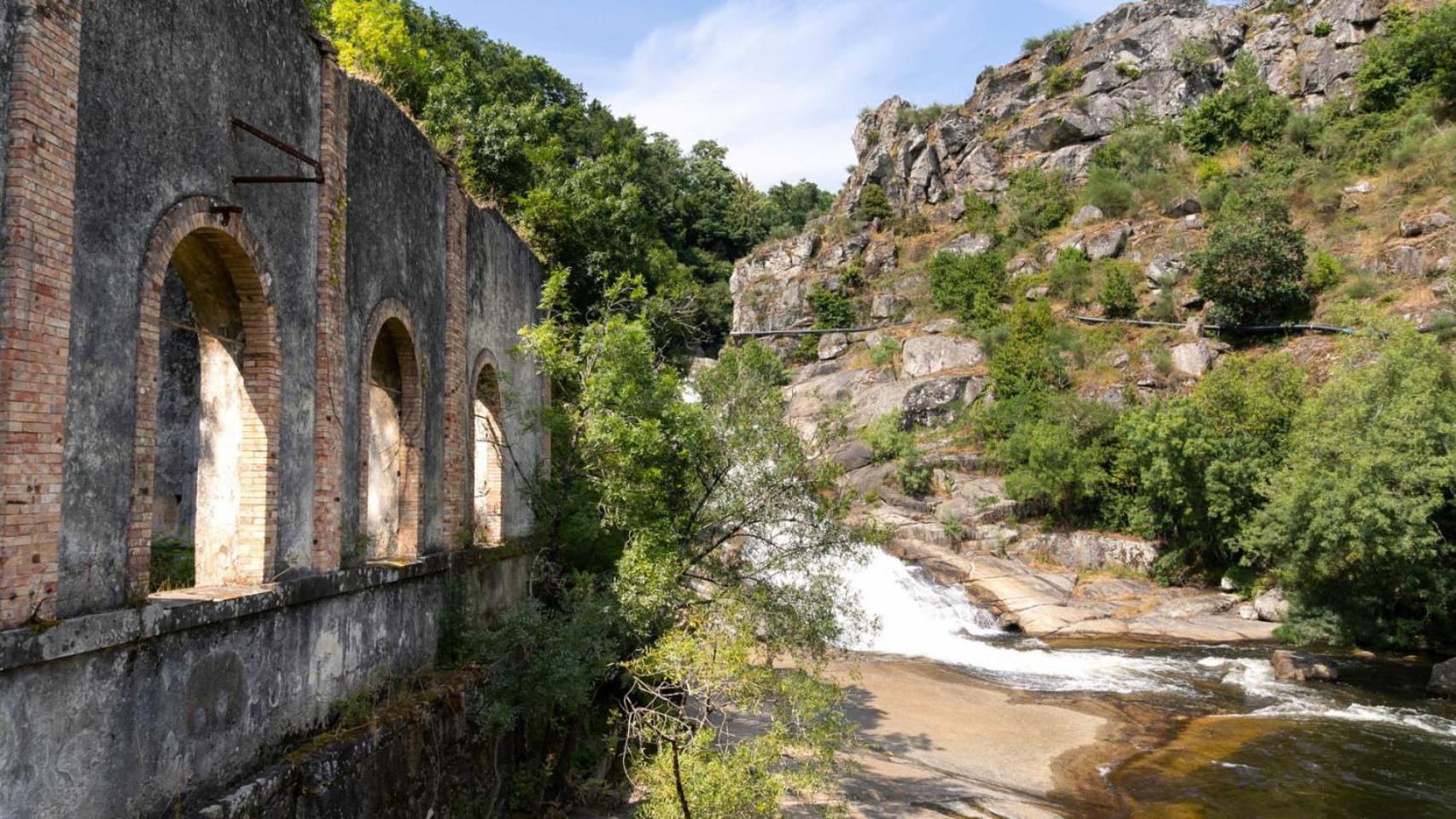 Alojamiento A Tafona Caldas De Reis Extérieur photo